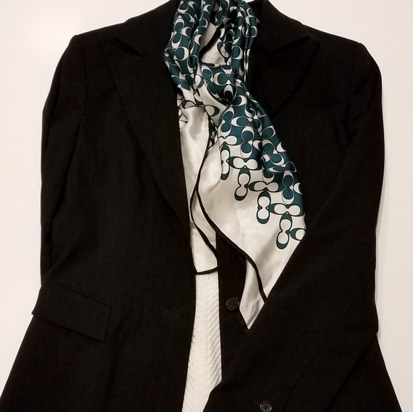 H&M Black Suit Jacket - Picture 1 of 12